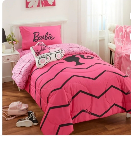 Barbie Skate Pillow - Picture 6 of 8